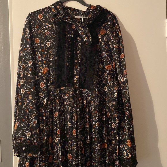 Dalia Macphee | Dresses | Nwtdalia Macphee Dark Floral Long Sleeve Midi ...